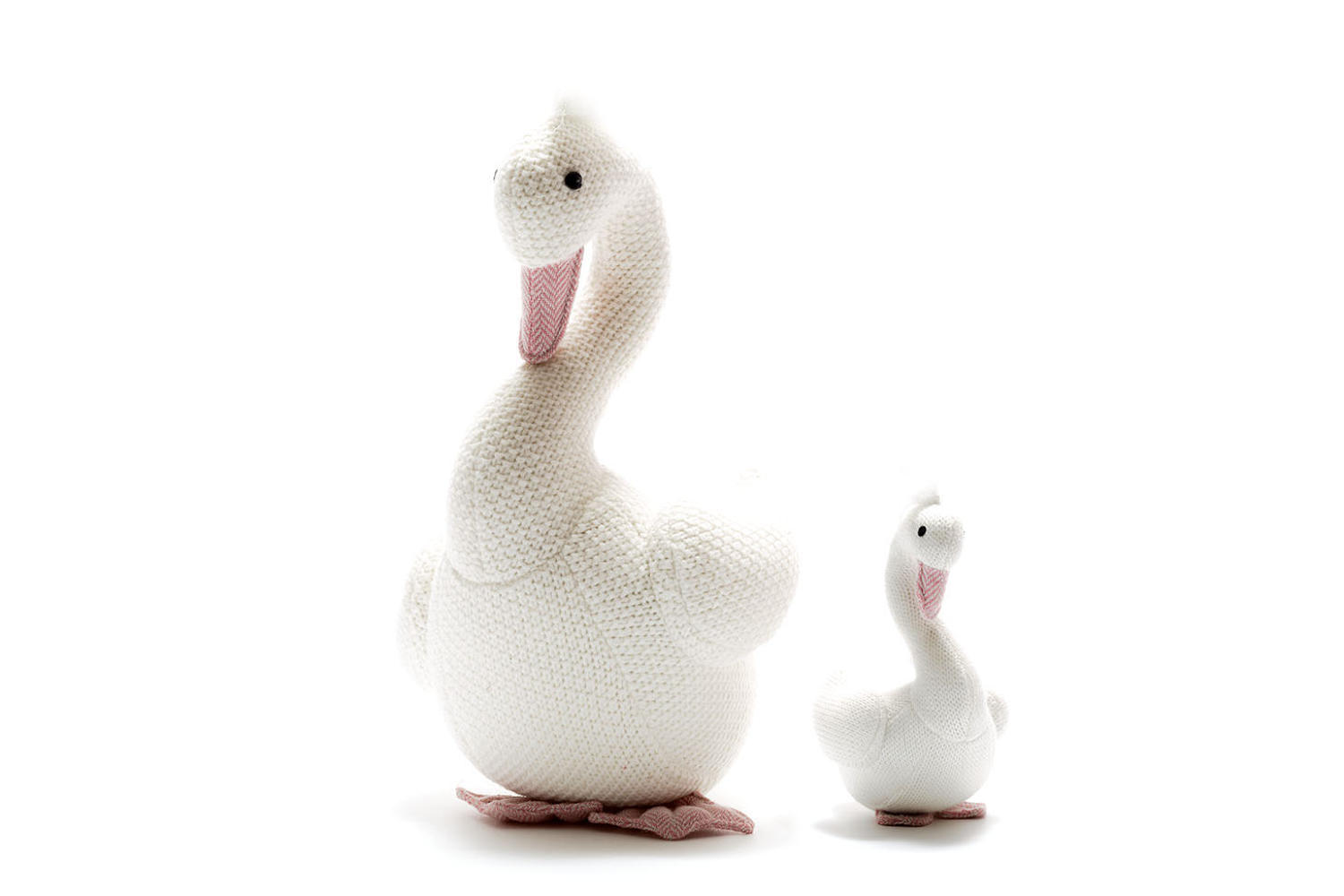 White knitted swan soft toy