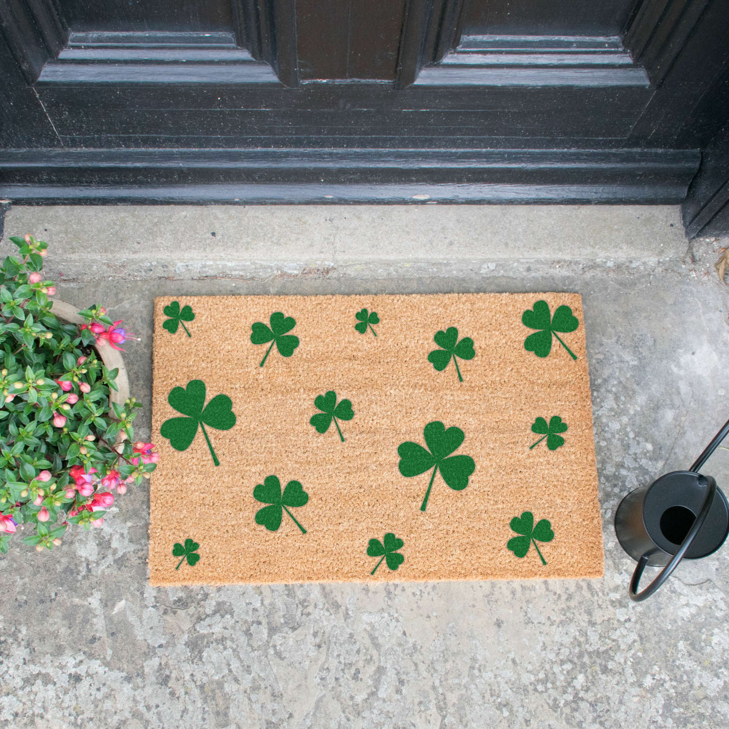 Green shamrock design standard size doormat