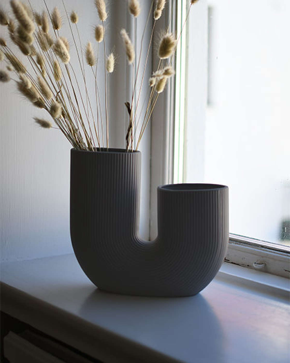 Dark grey ribbed double ceramic vase