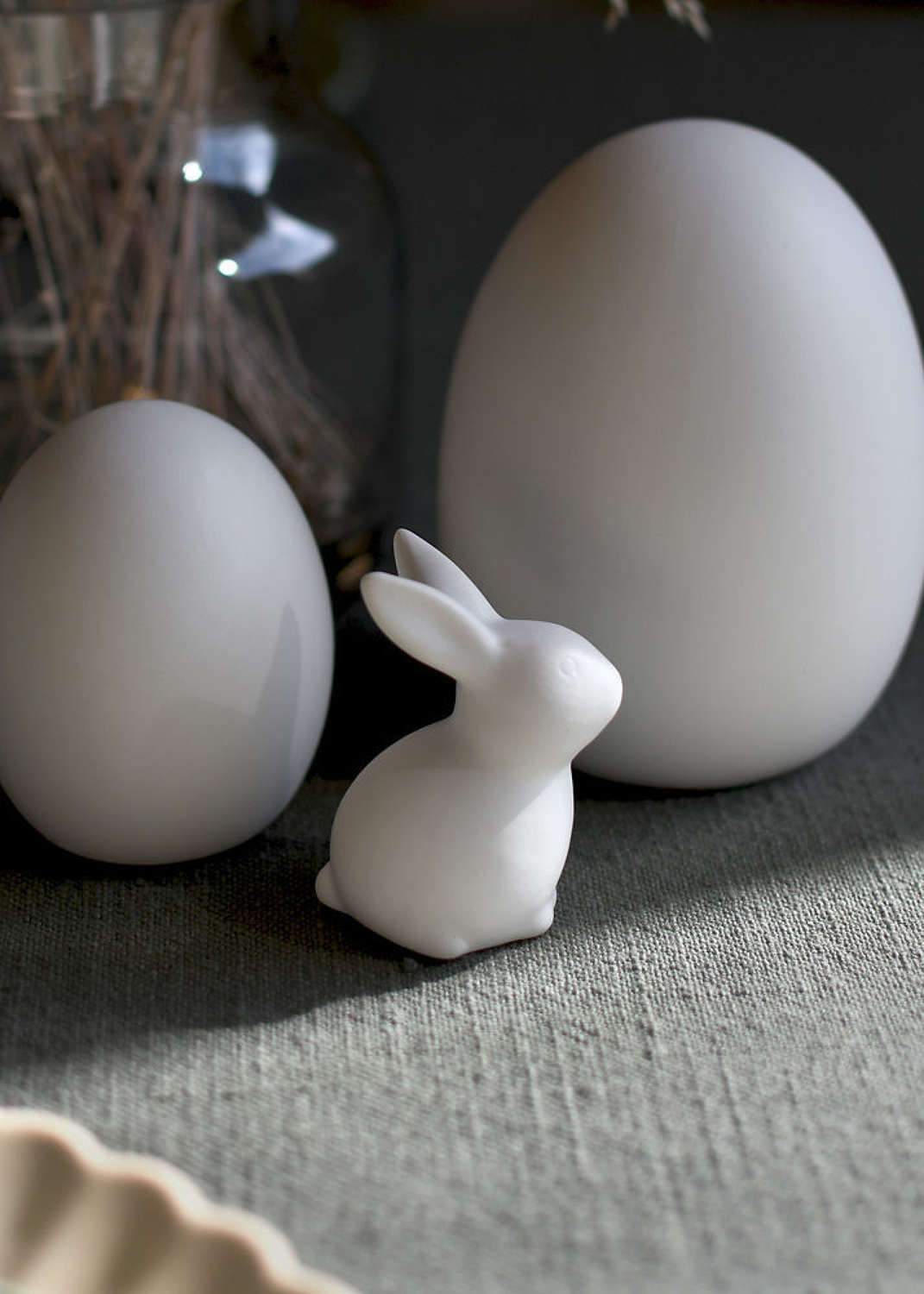 Small white matt ceramic bunny