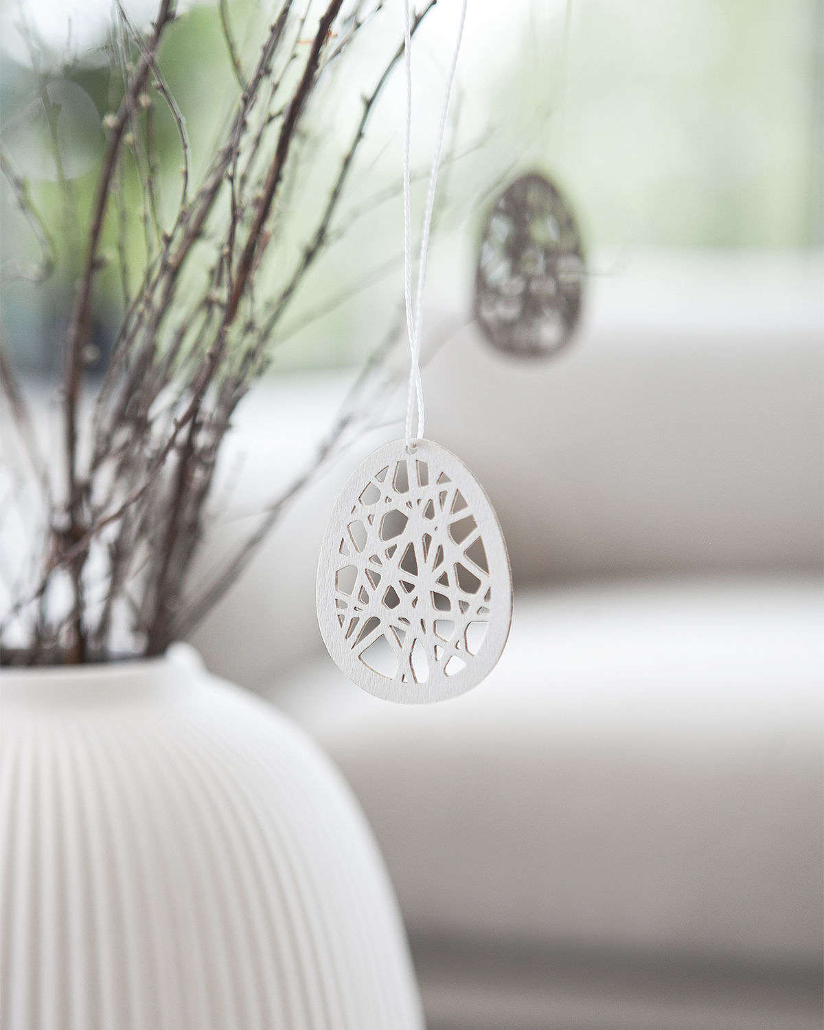 White wooden egg hanging pendant